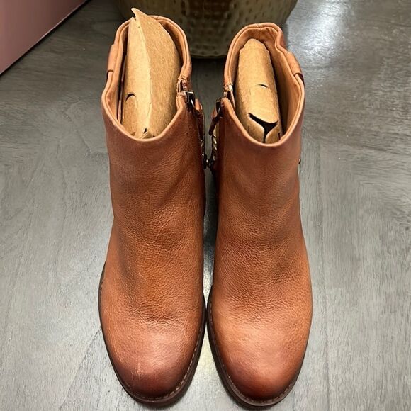 Franco Sarto Sandy Bootie Color Cognac - Picture 7 of 13